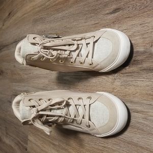 Tennis shoes, Aldo